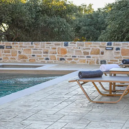 Paul's Villa